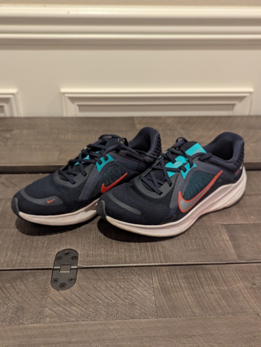 Nike Quest 5 Athletic Shoes